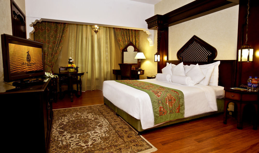 Arabian Courtyard Hotel & Spa Dubaj Zewnętrze zdjęcie
