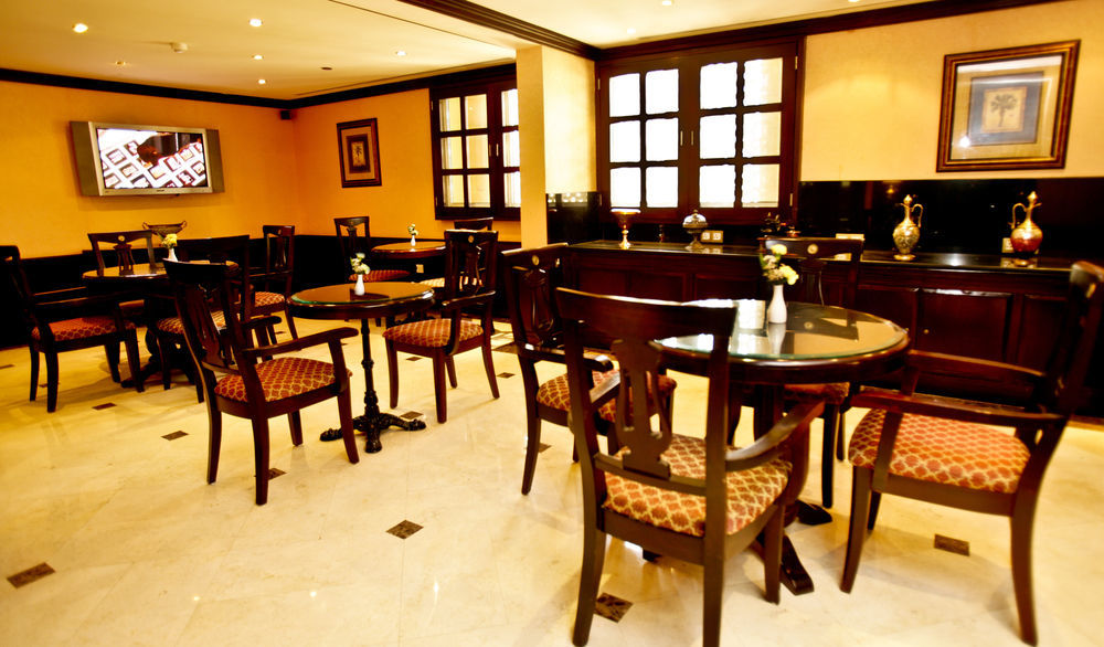 Arabian Courtyard Hotel & Spa Dubaj Zewnętrze zdjęcie