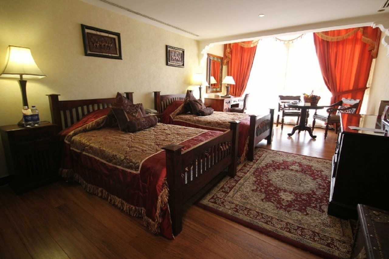 Arabian Courtyard Hotel & Spa Dubaj Zewnętrze zdjęcie